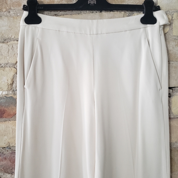 Turnover Cream Trousers - Picture 2 of 8